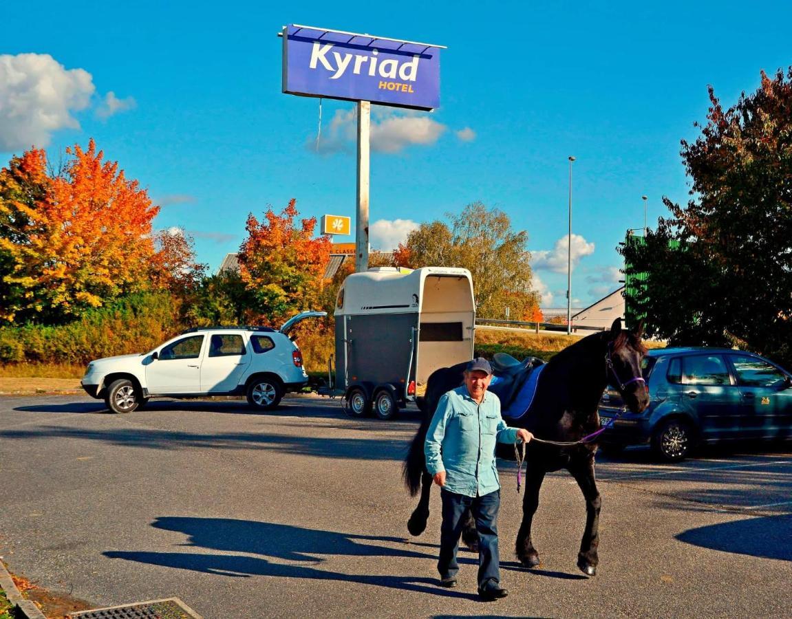 Kyriad Laon Hotel Exterior photo